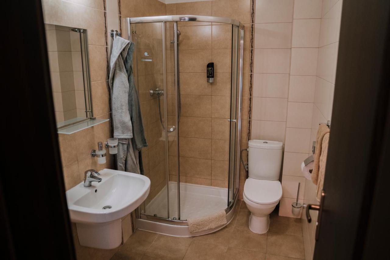 Apartman Angelika Bešeňová Buitenkant foto