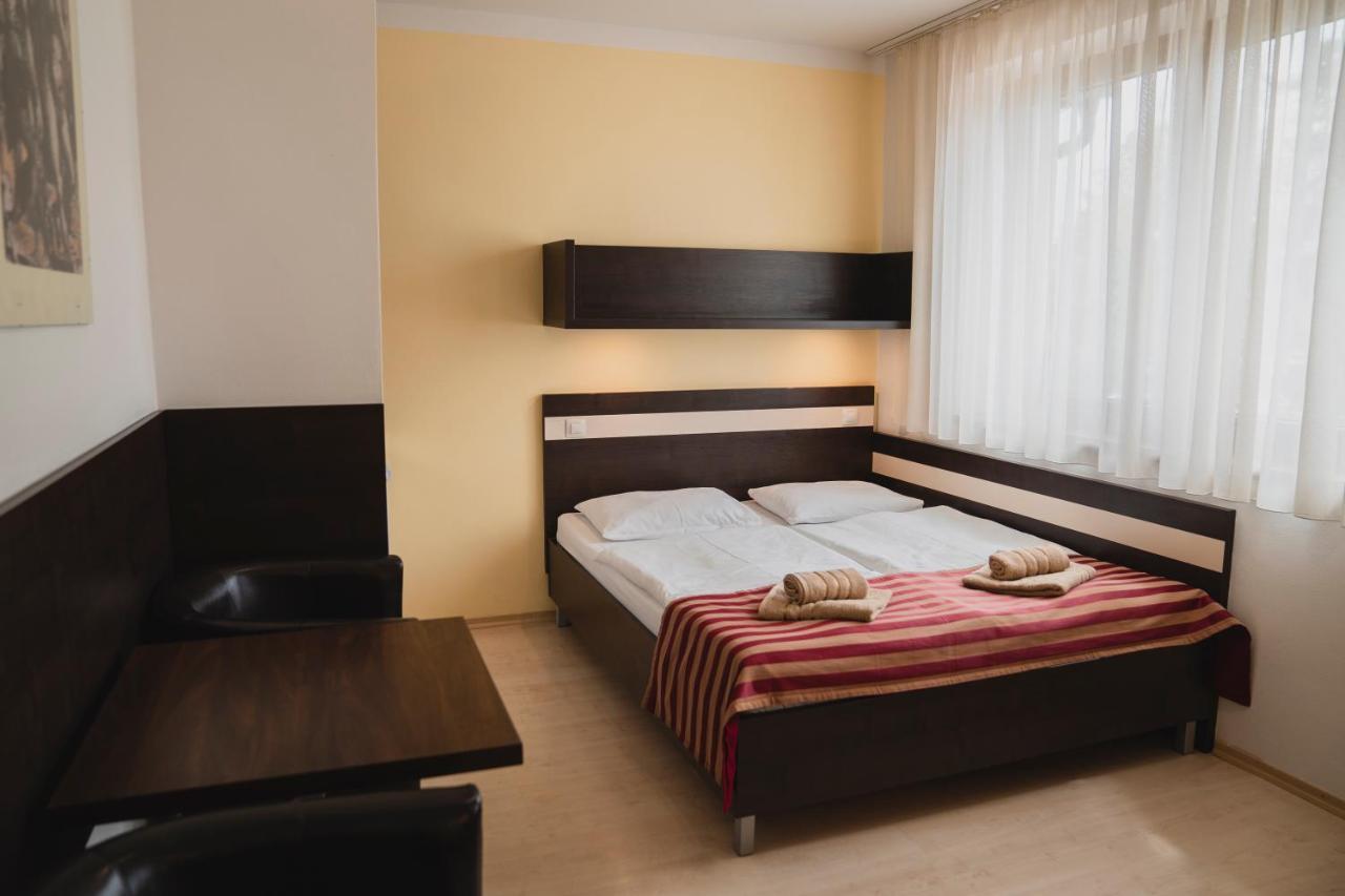 Apartman Angelika Bešeňová Buitenkant foto
